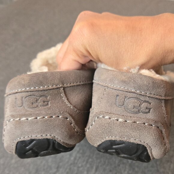 UGG ASCOT WIDE GRAY T SUEDE SHEEPSKIN MOCCASIN SLIPPERS MENS US 7 main image 5